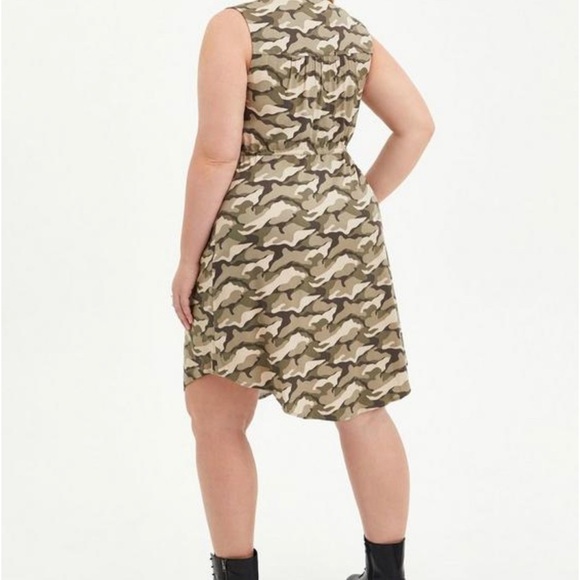 FLAWED Torrid Zip Front Shirt Dress Stretch Challis Camo Plus Size 1 1X 14 16 - Picture 4 of 15